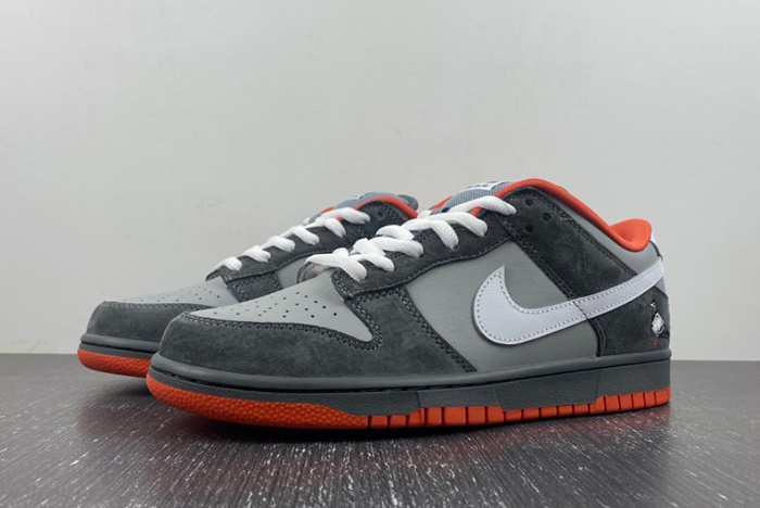 Nike SB Dunk Low Staple NYC Pigeon Men's 304292-011