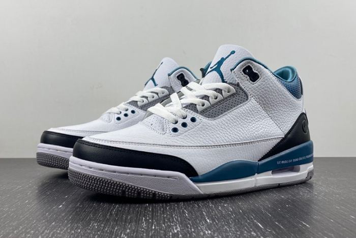 Air Jordan 3 AJ3 Lightning Blue 136064-660