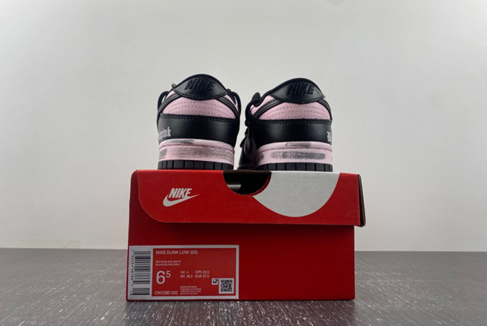 Nike SB DUNK LOW RETRO Strap co-branded black pink CW1590-100
