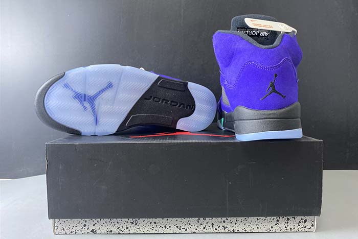AIR JORDAN 5 RETRO 136027-500