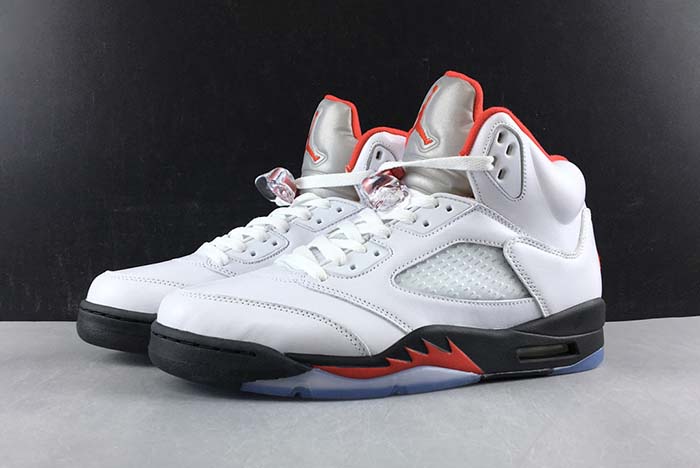 AIR JORDAN 5 RETRO FIRE RED DA1911-102