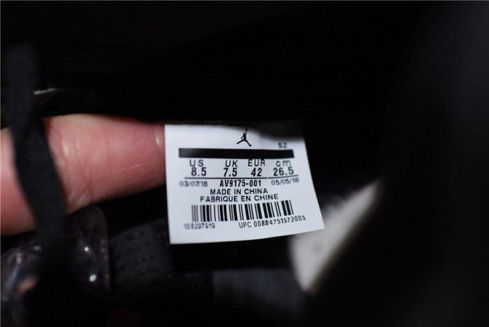 Paris Saint-Germain x Air Jordan 5 Retro - Air Jordan - AV9175-001