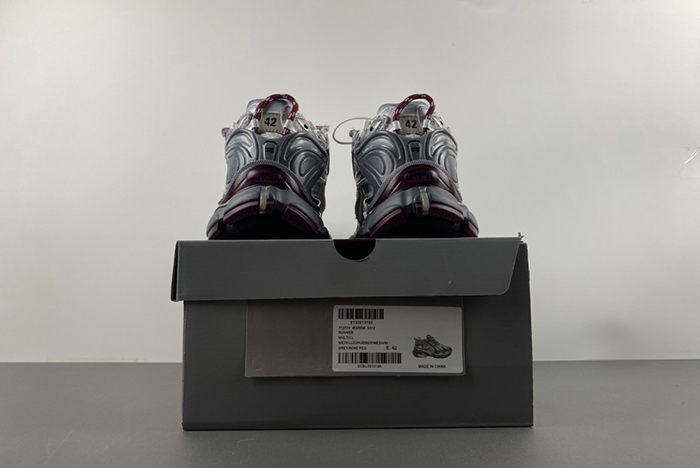 Balenciaga Runner Burgundy 772774 W3RBW 0312