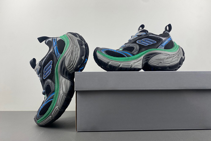 Balenciaga 911 12.0 green 784342 W2MVZ 1143