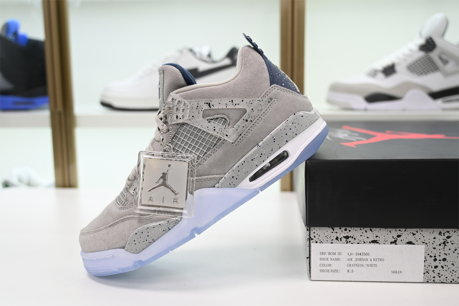 Air Jordan 4 Retro 