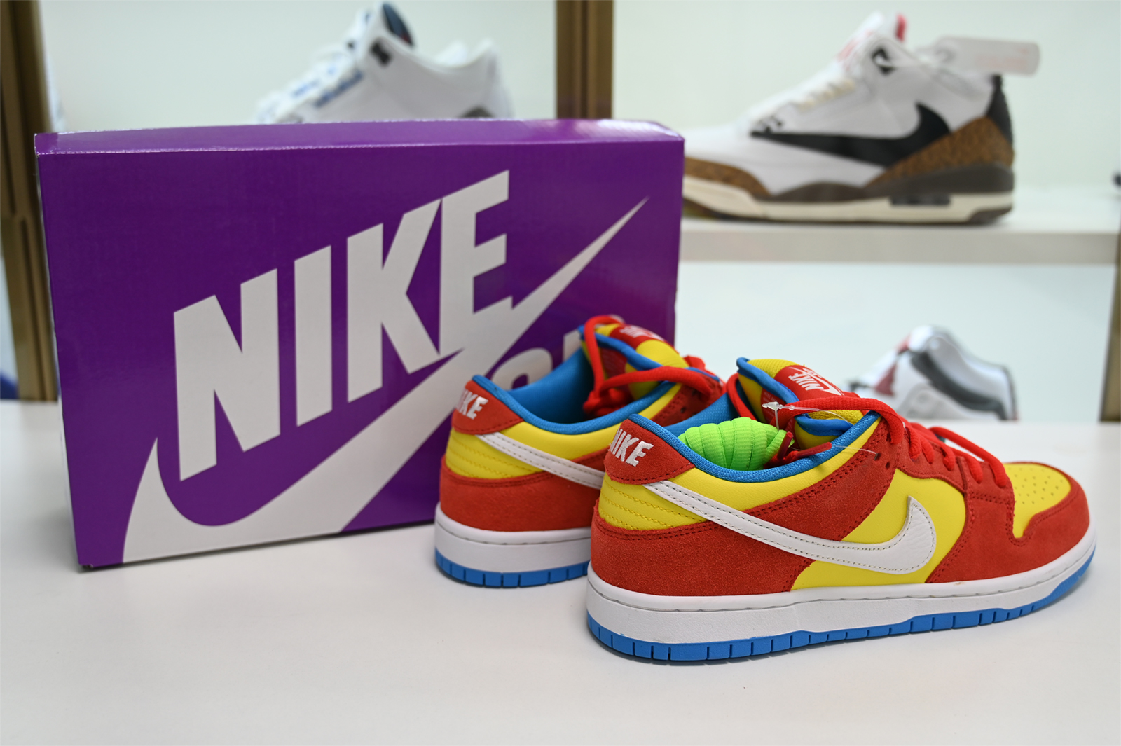 Nike SB Dunk Low “Bart Simpson” BQ6817-602