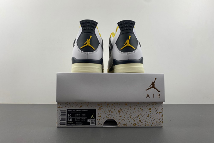 Air Jordan 4 WMNS ‘Vivid Sulfur