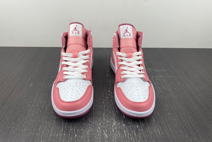 Jordan 1 Mid Valentine