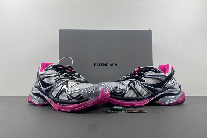 Balenciaga 7.5-2  779066-W3RBXP-5418