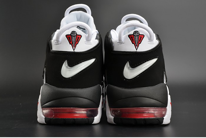 Nike Air More Uptempo "Scottie Pippen" PE white/ black mens 414962-105