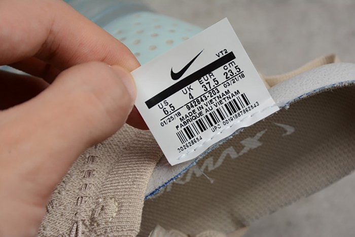 Nike Air VaporMax Flyknit 2.0 Particle Beige/Smokey Mauve  womens 942843-203