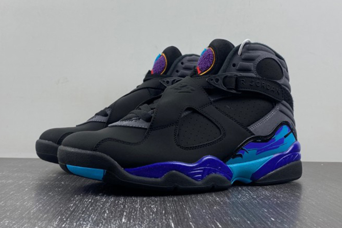 Air Jordan 8 Retro