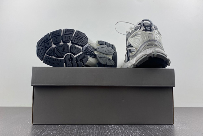 Balenciaga white grey black  772774-W3RNY-9012