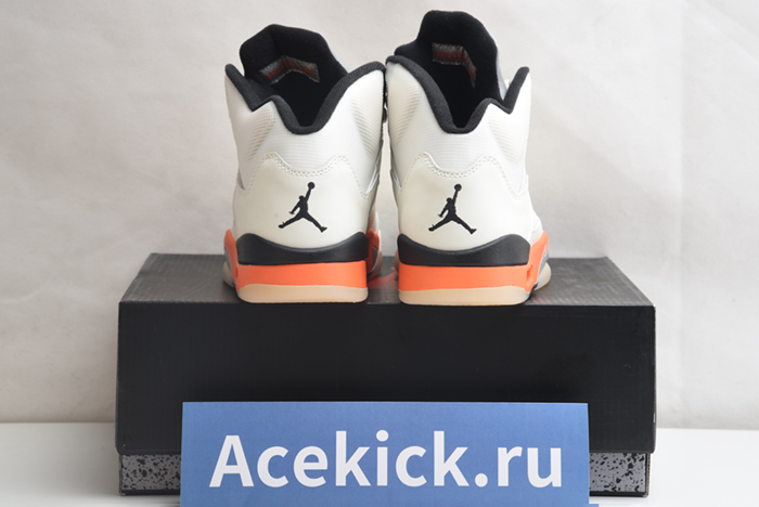 Air Jordan 5 “Total Orange” DC1060-100