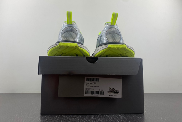 BALENCIAGA -PHANTOM SNEAKER GREEN 744734 W3XL6 9031