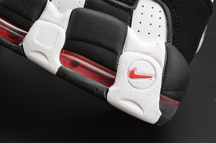 Nike Air More Uptempo "Scottie Pippen" PE white/ black mens 414962-105