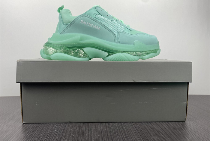 Balenciaga Triple S Black Sneaker  541624 W2GA1 4500