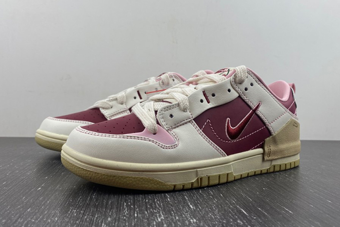 (WMNS) Nike Dunk Low Disrupt 2  Valentine's Day FD4617-667