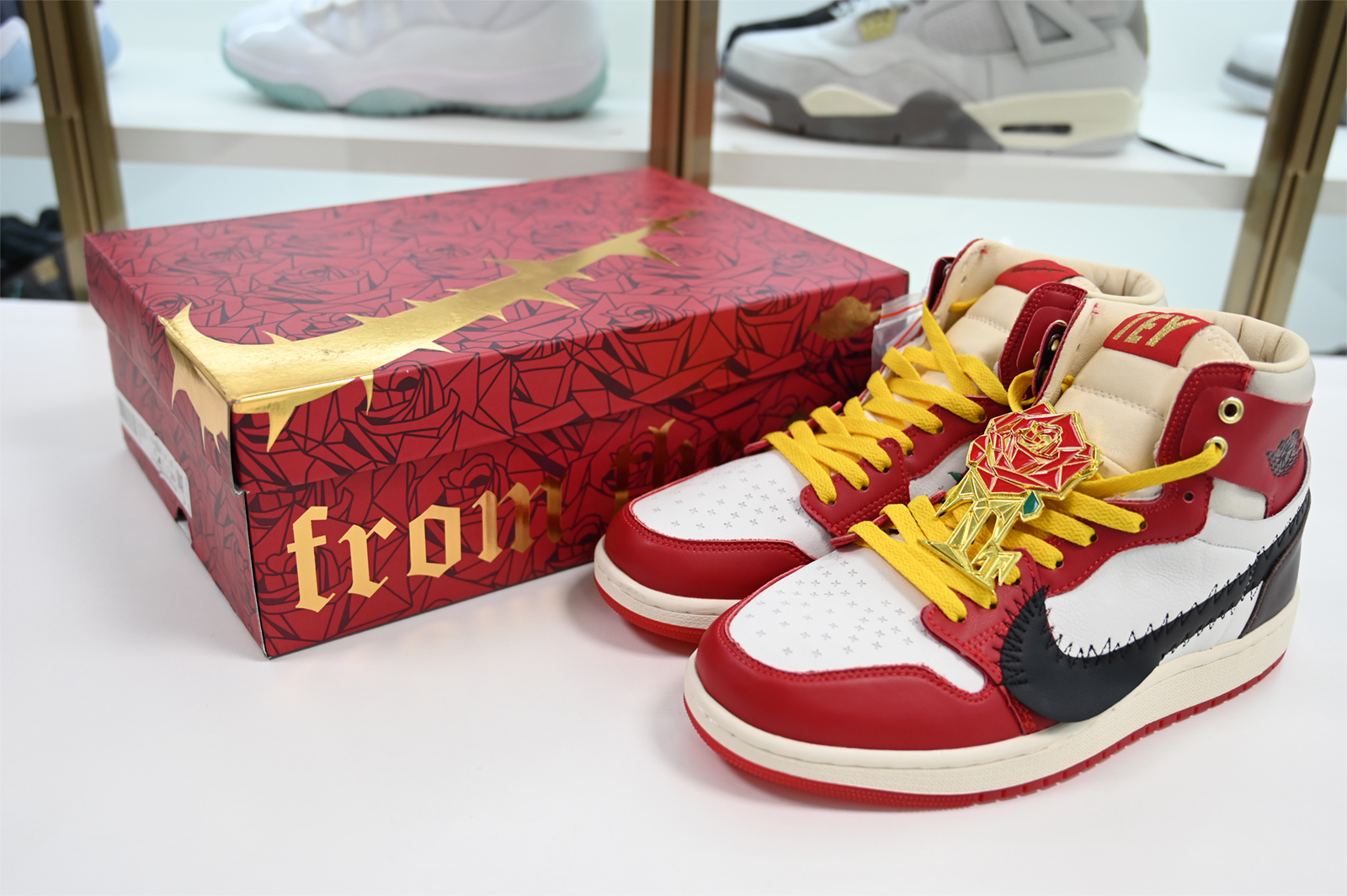 Jordan 1 High Zoom Air CMFT 2 Teyana Taylor A Rose From Harlem FJ0604-601