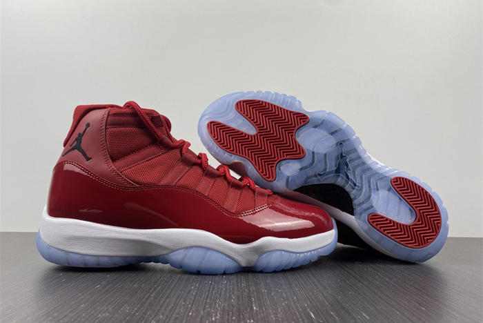 Air Jordan11  378037-623