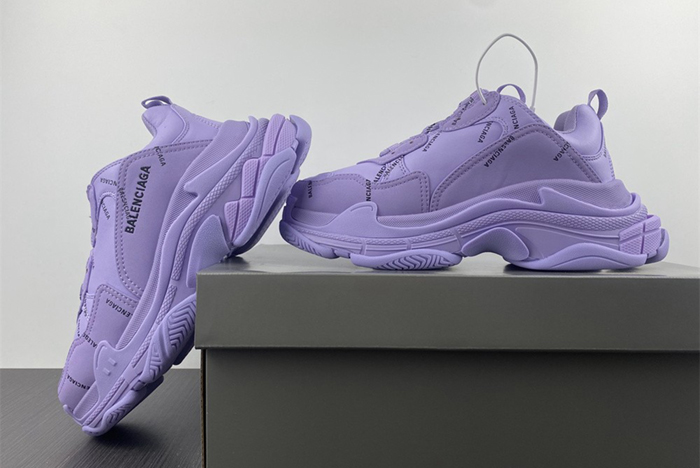 Balenciaga  Triple Purple 524539 W2BR1 2055