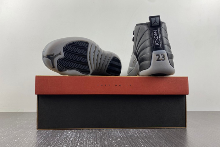 Air Jordan 12 Black Wolf Grey CT8013-019