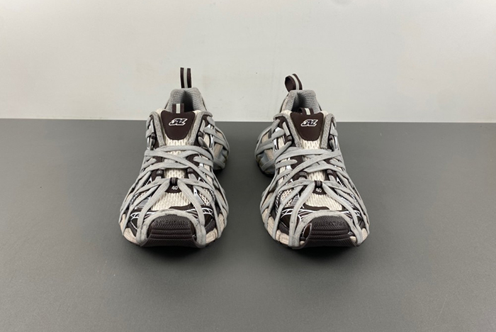 Balenciaga Phantom Sneaker  778698 W3XLL 2097