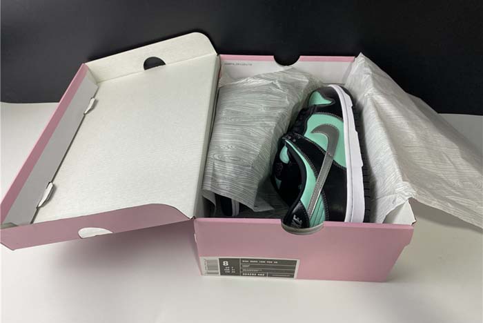NIKE DUNK SB DIAMOND TIFFANY  304292 402