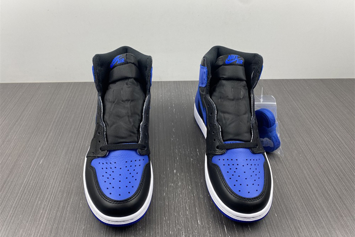 Air Jordan 1 Retro Royal High 555088-007