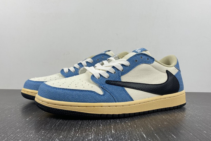 Travis Scott x Air Jordan 1 Low DM7866-902