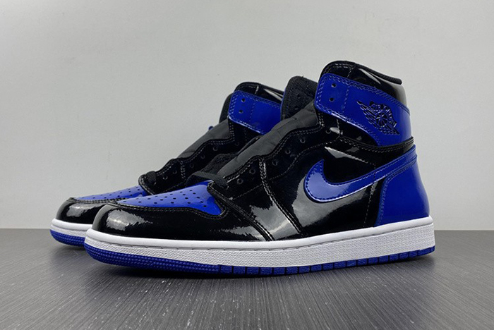 Air Jordan 1 Retro High OG  555088-404