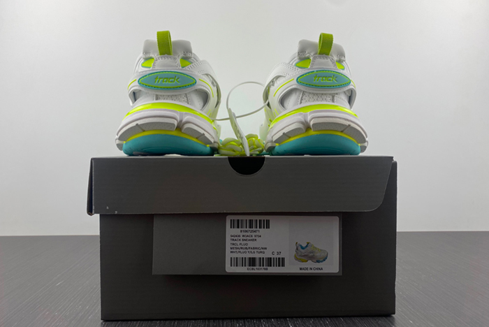 Balenciaga 3.0  Track Sneaker 542436 W3AC6 9704