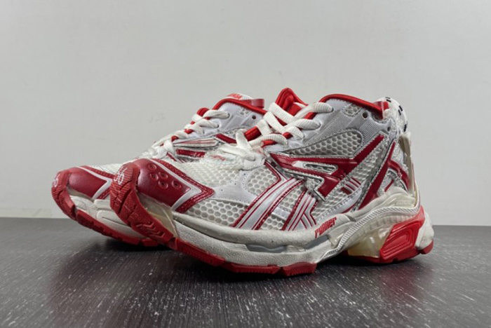 Balenciaga Runner Sneaker 