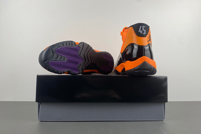 Air Jordan 11  orange /black CT8012-800