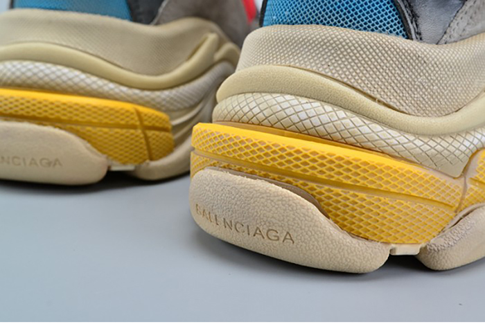 BALENCIAGA TRIPLE S TRAINER RED/ BLUE/ YELLOW 490673-W06E3-4365