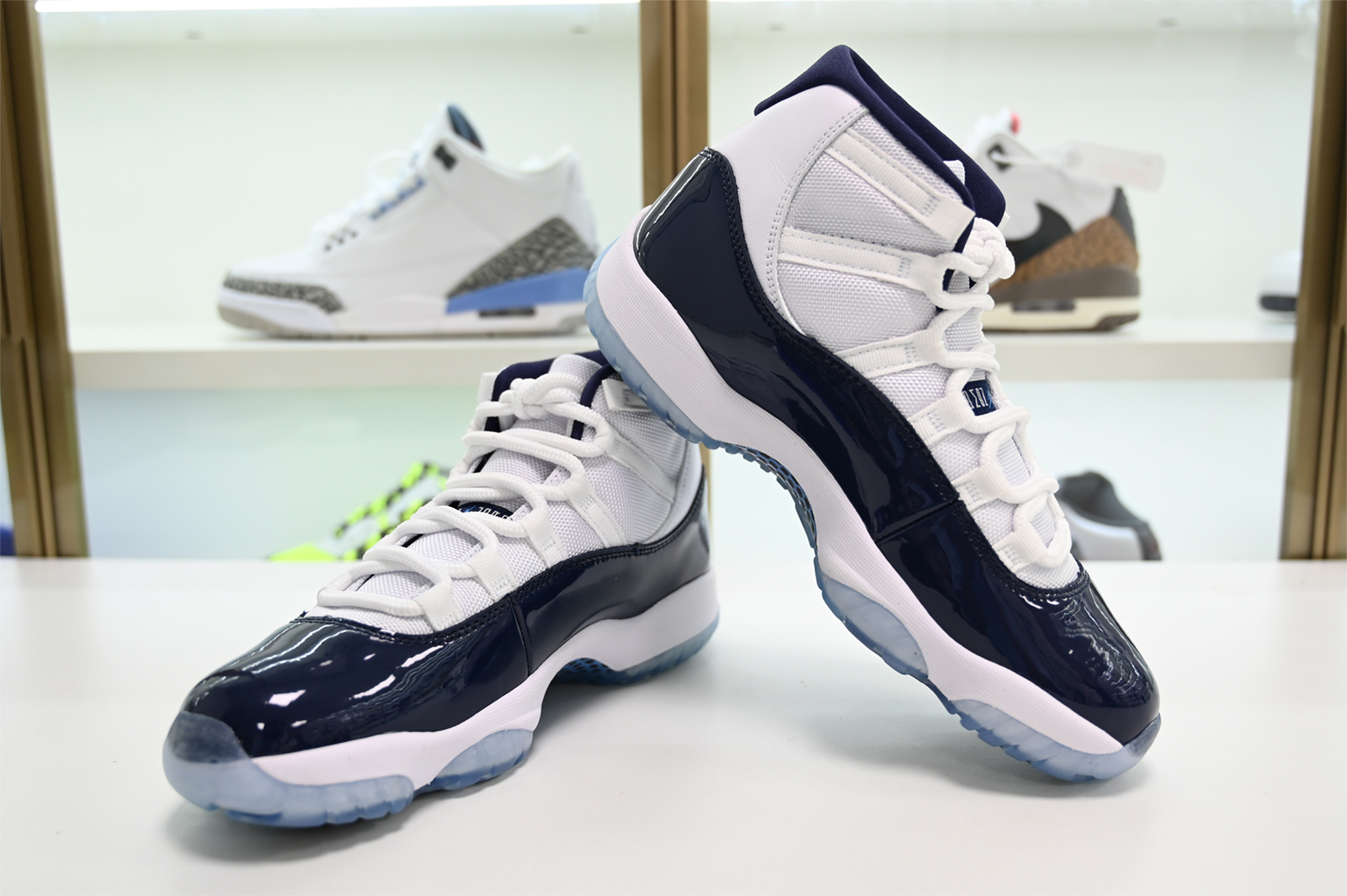Air Jordan 11 Midnight Nav 378037-123