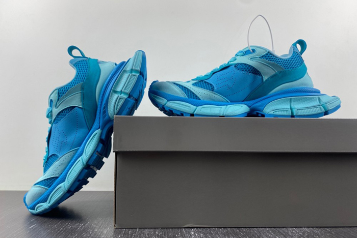 Balenciaga 10.5  3XL 230 Blue 759693 W3XLI 0510