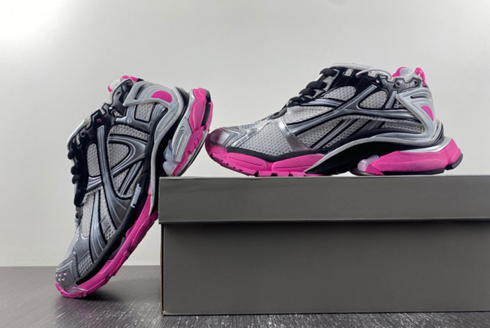 Balenciaga 7.5  772774 W3RBW 9155