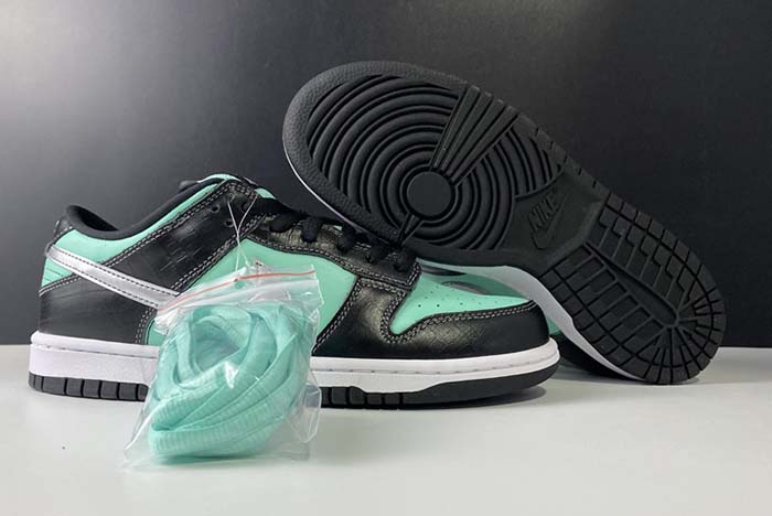 NIKE DUNK SB DIAMOND TIFFANY  304292 402