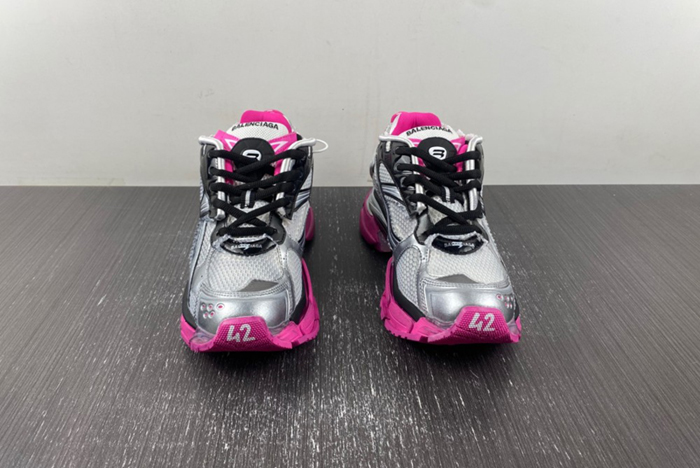 Balenciaga 7.5  772774 W3RBW 9155