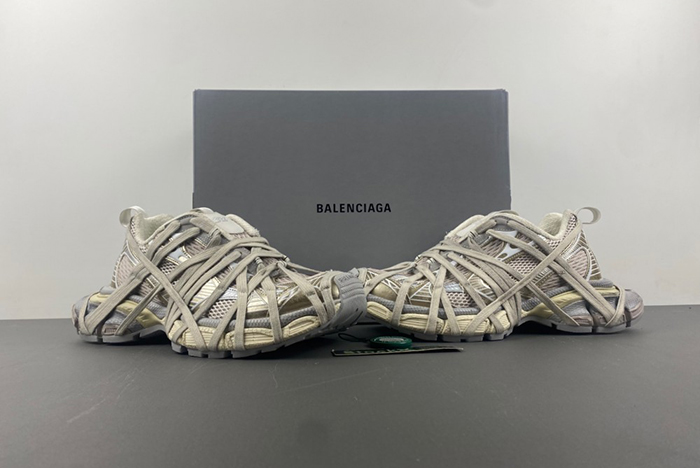 Balenciaga Phantom Sneaker  3XL  778698 W3XLL 9191