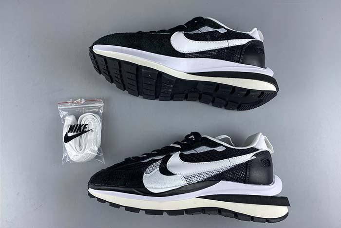 Sacai x Nike Pegasua Vaporfly Black White CI9928-001