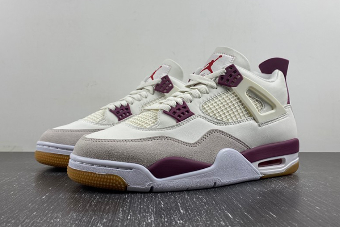 Nike SB x Jordan 4 'Sapphire'  DR5415-102