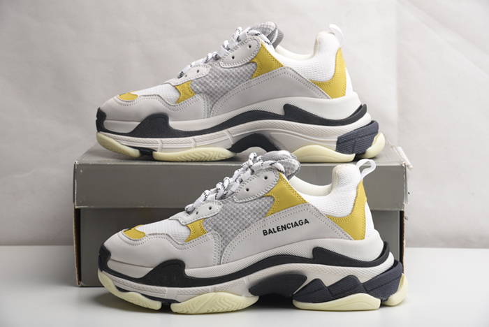 BALENCIAGA 17FW TRIPLE S MENS  483523-W06E3-7073