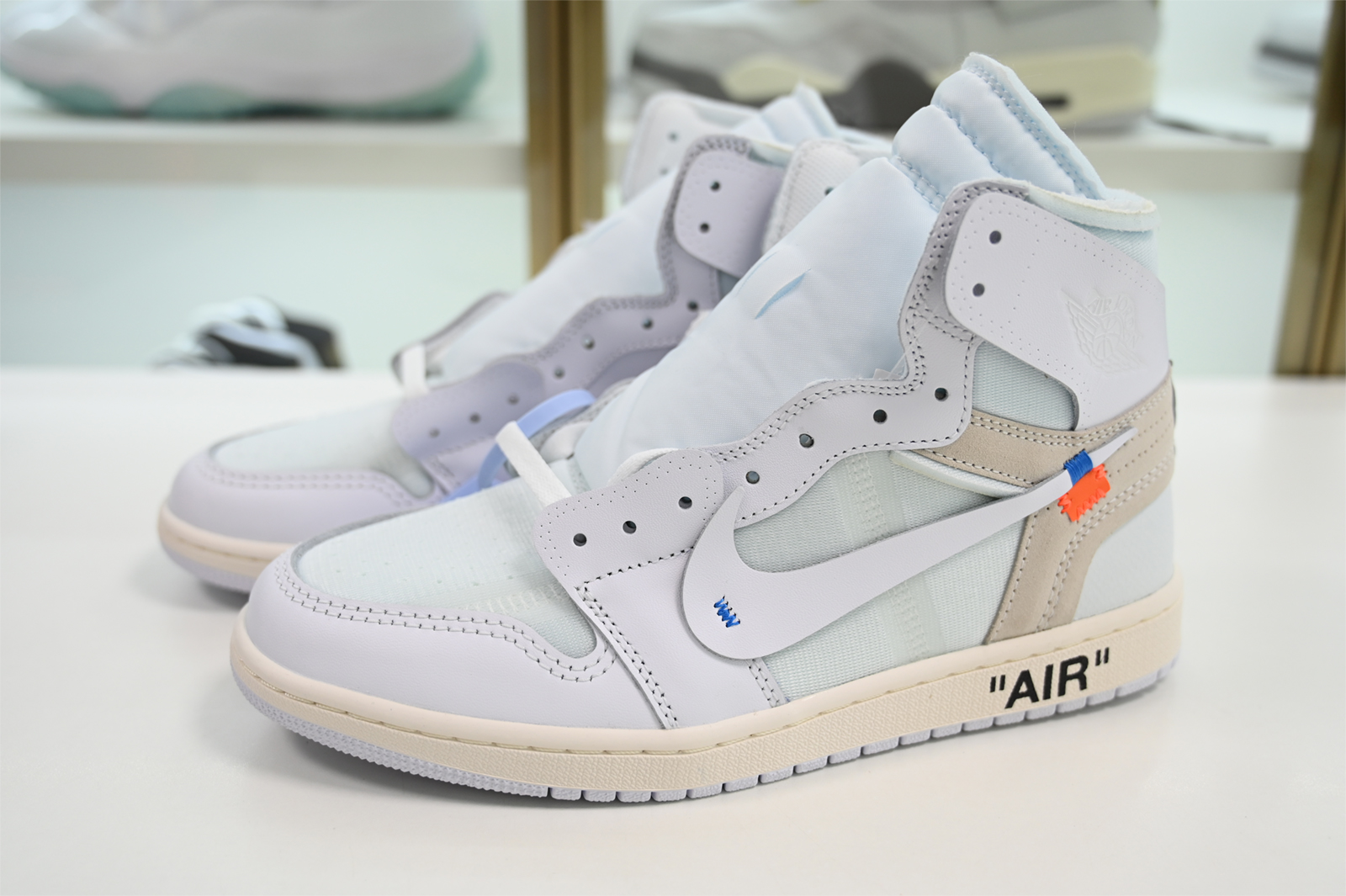Off-White  Air Jordan 1 Retro High White AQ0818-100