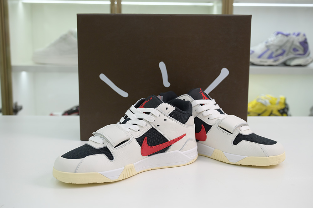Jumpman Jack TR Travis Scott University Red Men