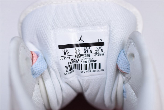 Air  Jordan 1  Mid GG