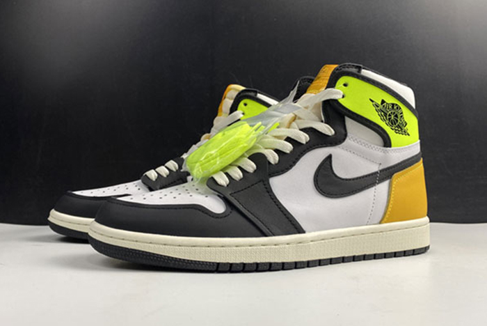 Air Jordan 1 High OG “University Gold