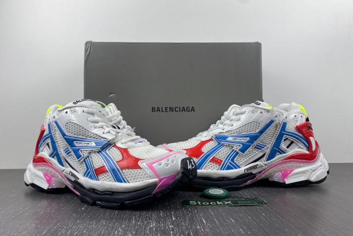 Balenciaga Runner Sneaker 