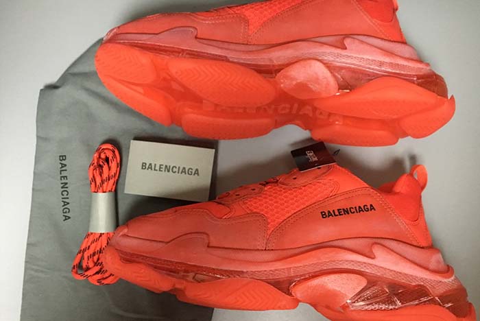 BALENCIAGE TRIPLE TRAINER ‘RED ‘ 544351 W09O1 6500